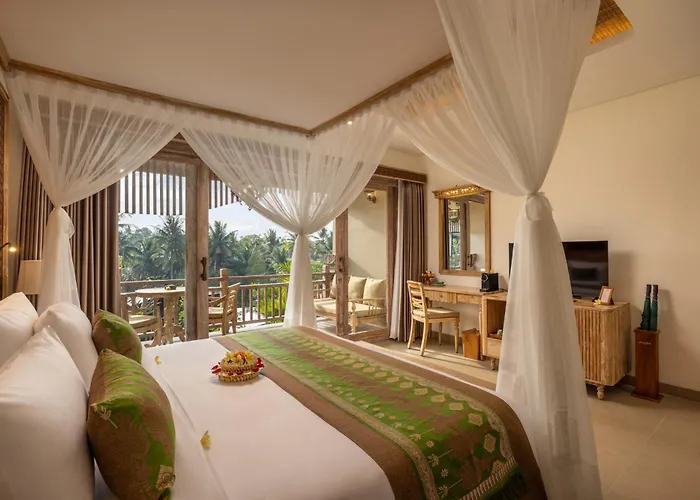 منتجع Premadewi A Pramana Experience 4*